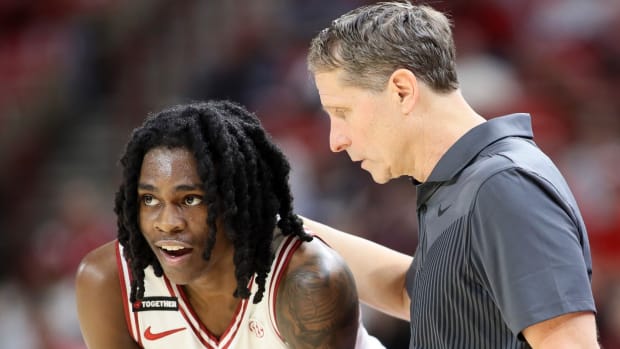 Keyon Menifield is back in the transfer portal.